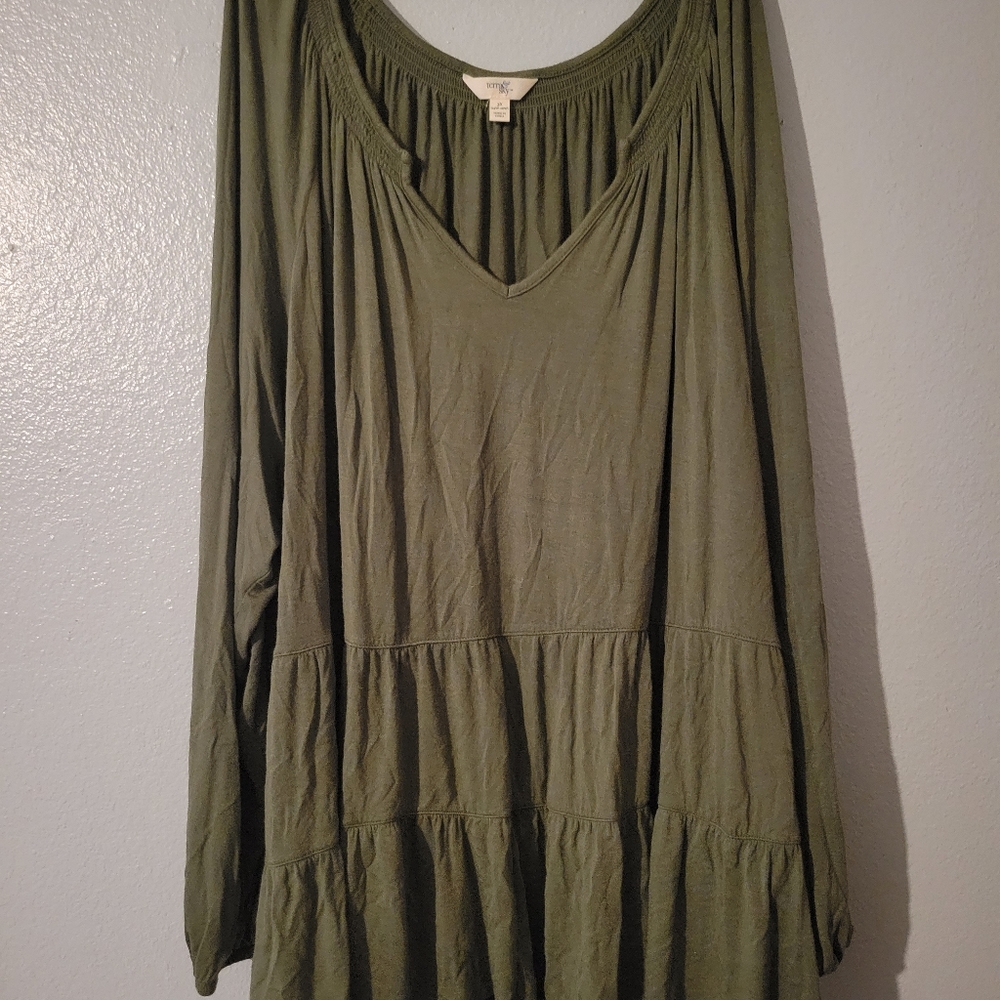 Hunter Green plus top